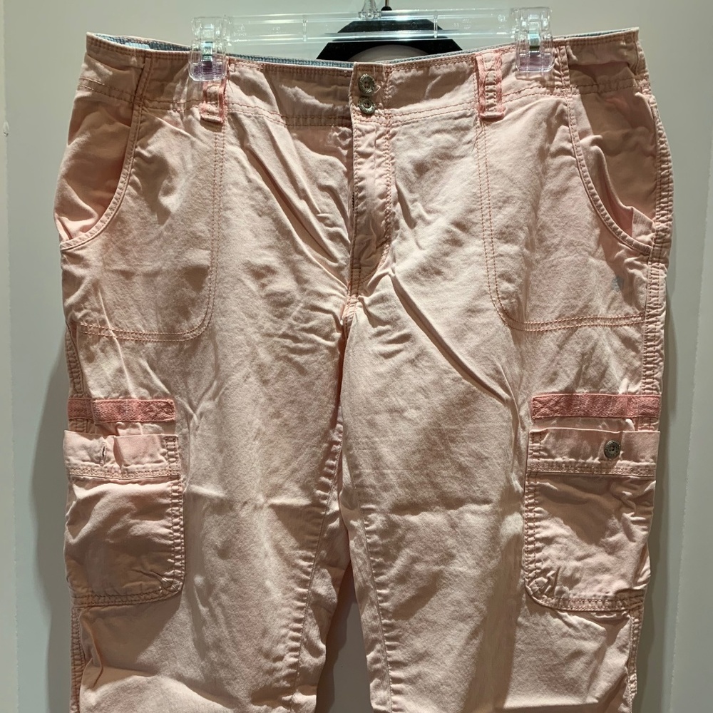 Levi's Cargo Pant - Pink - Size 14 - (A-27)